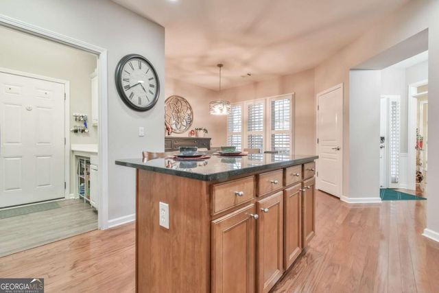 5921 Bellflower Way, Hoschton, GA 30548