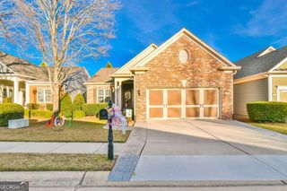 5921 Bellflower Way, Hoschton, GA 30548