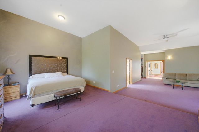 4507 S Prairie Avenue, Chicago, IL 60653
