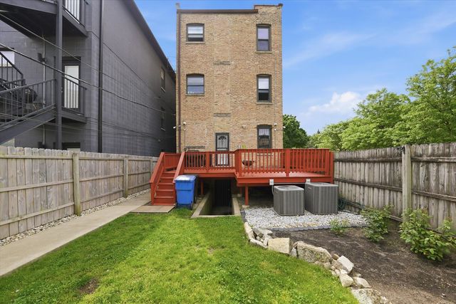 4507 S Prairie Avenue, Chicago, IL 60653