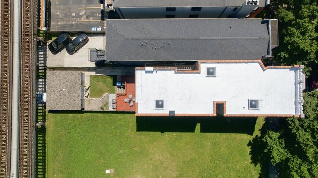 4507 S Prairie Avenue, Chicago, IL 60653