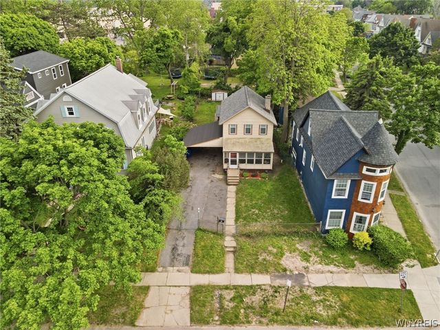66 West Balcom Street, Buffalo, NY 14209