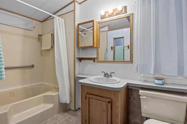 132 ORANGEWOOD DRIVE 68, Lake Wales, FL 33898