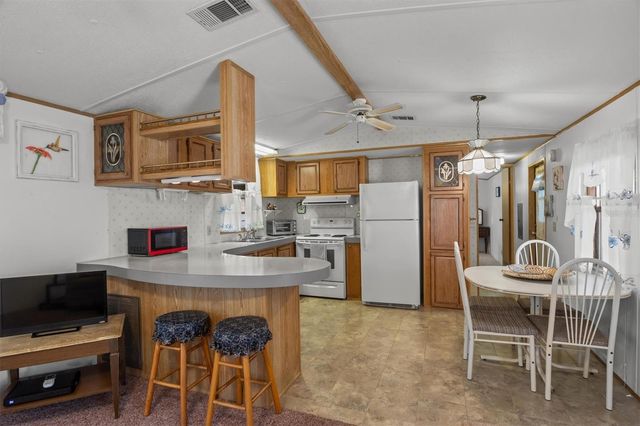 132 ORANGEWOOD DRIVE 68, Lake Wales, FL 33898