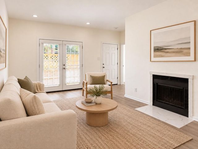 2121 El Paseo Street 1807, Houston, TX 77054