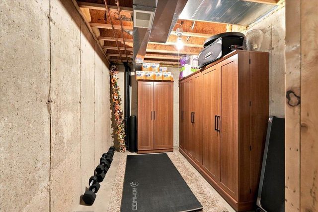 6701 Pima Drive, Madison, WI 53719