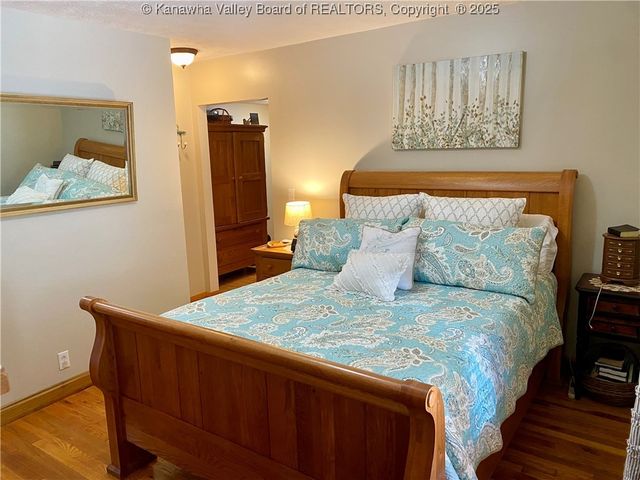 301 6th Street, Ripley, WV 25271