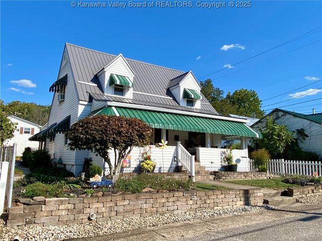 301 6th Street, Ripley, WV 25271