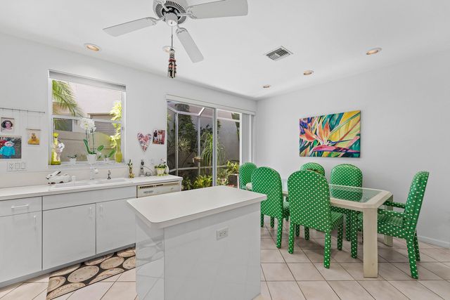 5195 NW 25th Way, Boca Raton, FL 33496