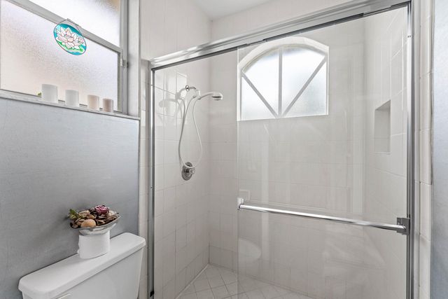 5195 NW 25th Way, Boca Raton, FL 33496