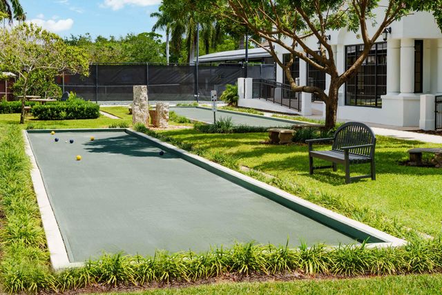 5195 NW 25th Way, Boca Raton, FL 33496