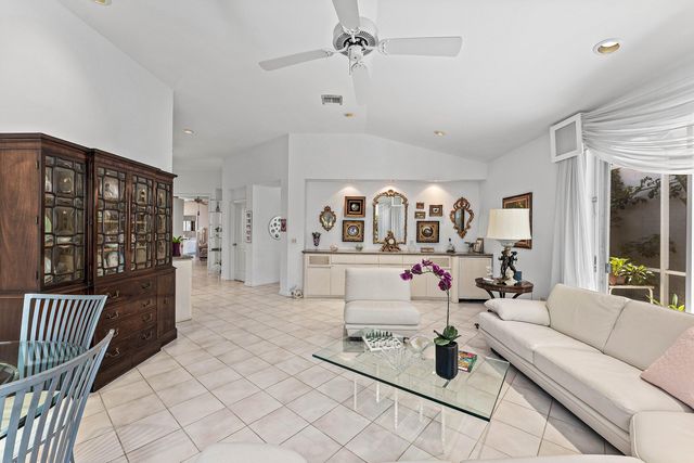 5195 NW 25th Way, Boca Raton, FL 33496