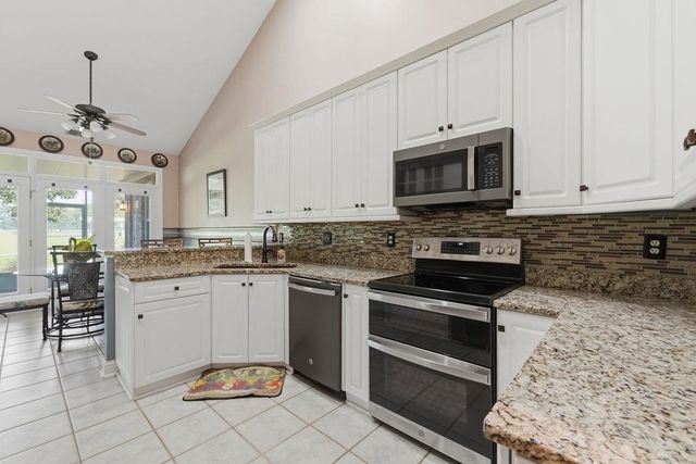 4889 Westwind Dr., Myrtle Beach, SC 29579