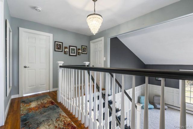 11 Dennard Road, Hauppauge, NY 11788