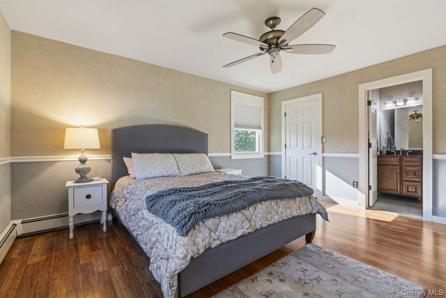 11 Dennard Road, Hauppauge, NY 11788