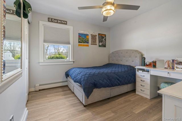 11 Dennard Road, Hauppauge, NY 11788