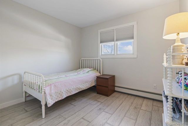 11 Dennard Road, Hauppauge, NY 11788