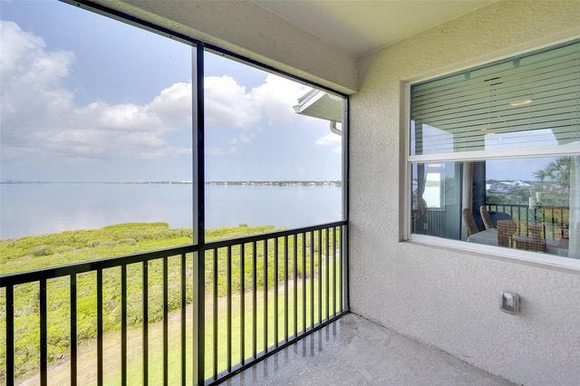 850 TIDEWATER SHORES LOOP 402, Bradenton, FL 34208