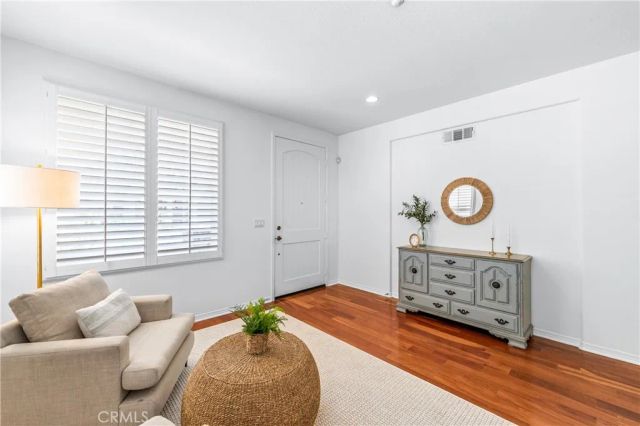 20851 Cabrillo Lane, Huntington Beach, CA 92646
