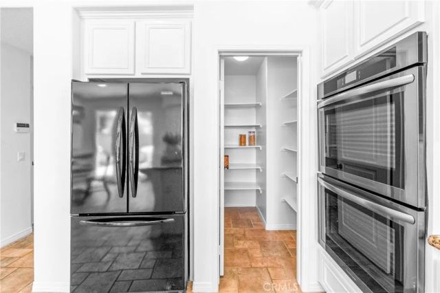 20851 Cabrillo Lane, Huntington Beach, CA 92646