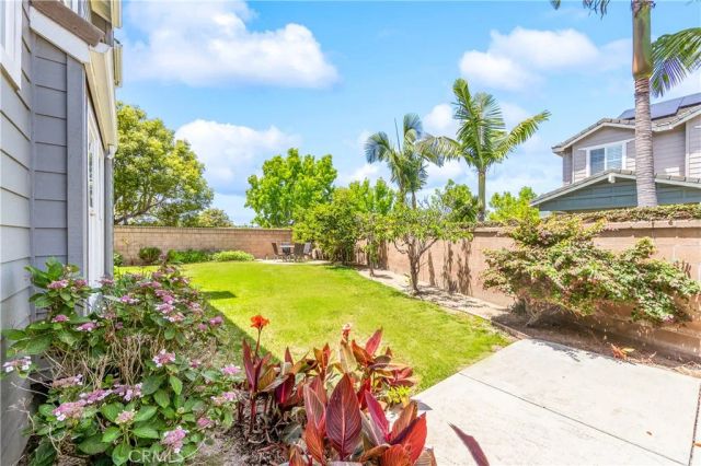 20851 Cabrillo Lane, Huntington Beach, CA 92646