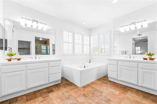 20851 Cabrillo Lane, Huntington Beach, CA 92646