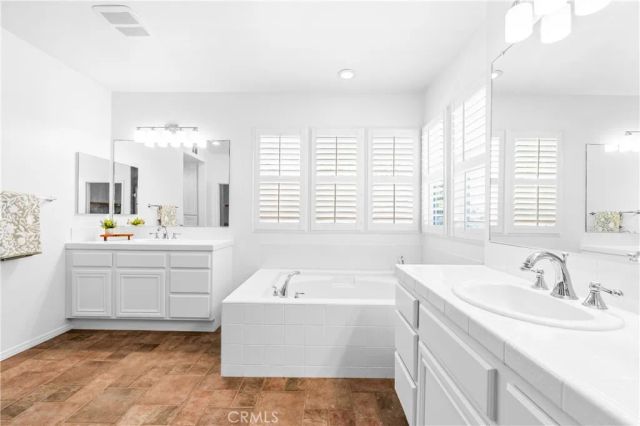 20851 Cabrillo Lane, Huntington Beach, CA 92646