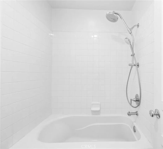 20851 Cabrillo Lane, Huntington Beach, CA 92646