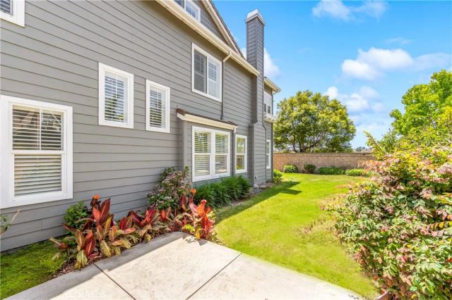 20851 Cabrillo Lane, Huntington Beach, CA 92646
