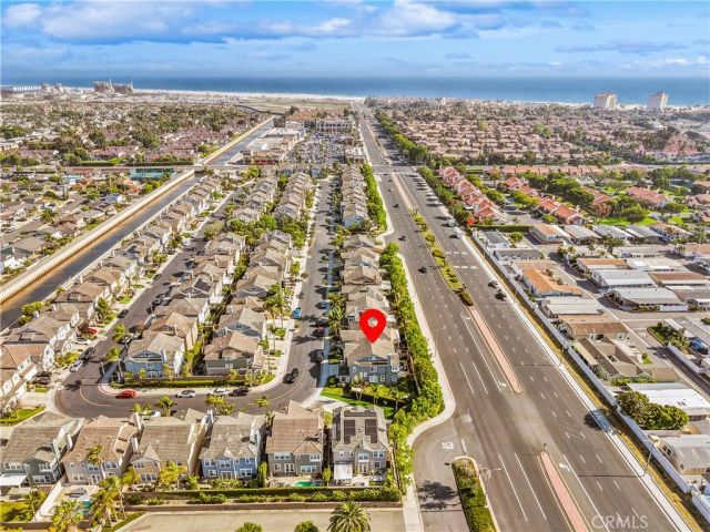20851 Cabrillo Lane, Huntington Beach, CA 92646