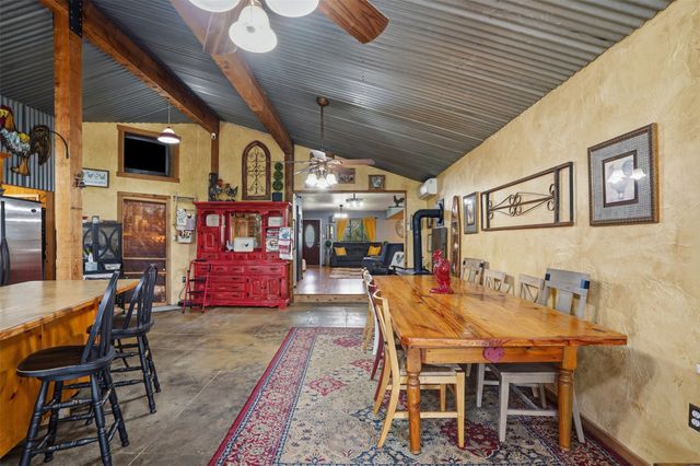 2182 Sunflower Road, Paradise, TX 76073