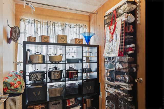 2182 Sunflower Road, Paradise, TX 76073