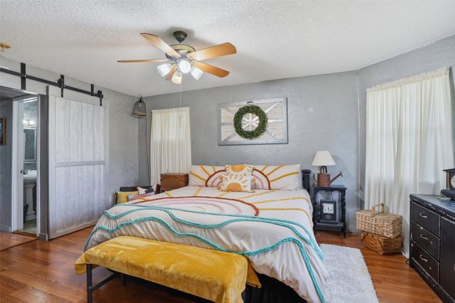 2182 Sunflower Road, Paradise, TX 76073