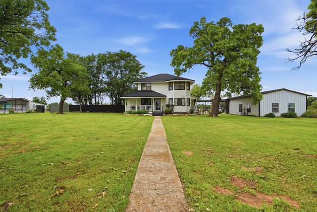 2182 Sunflower Road, Paradise, TX 76073