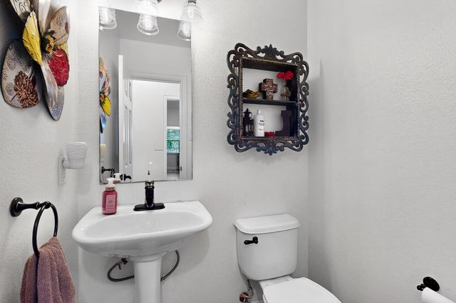 1019 Trickham Drive, Forney, TX 75126