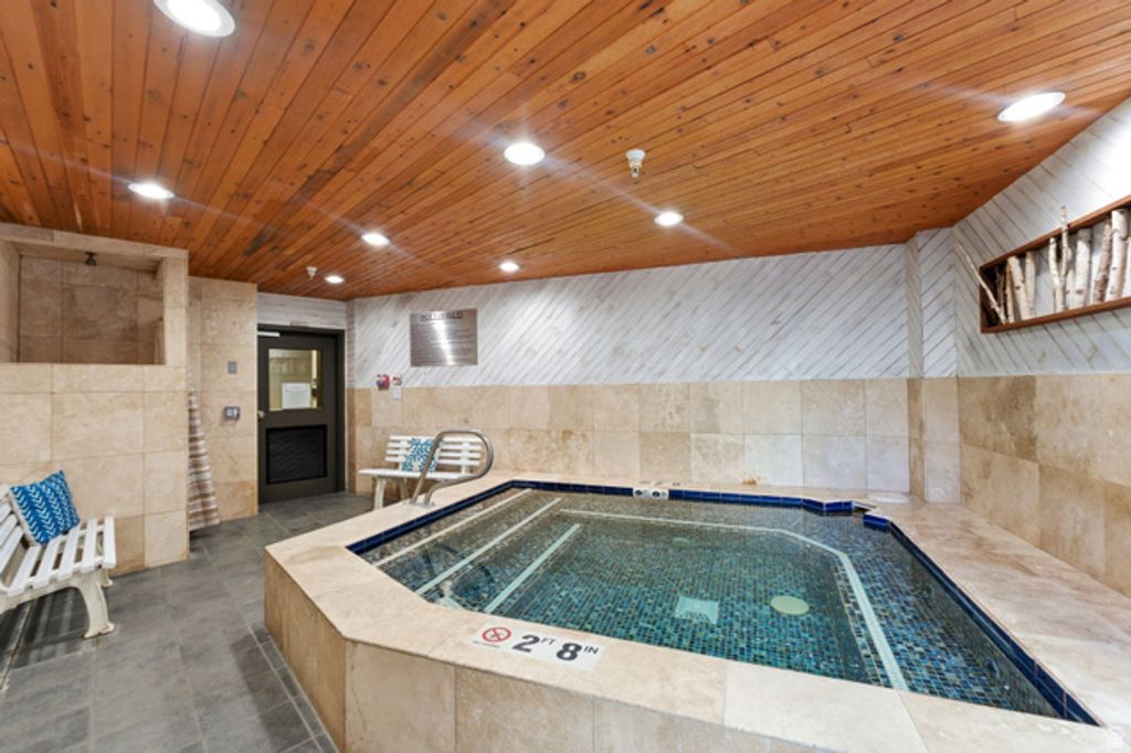 Image 19 of property listing at 1940 PROSPECTOR AVE #423, Park City, UT 84060