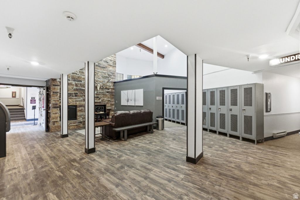 Image 23 of property listing at 1940 PROSPECTOR AVE #423, Park City, UT 84060