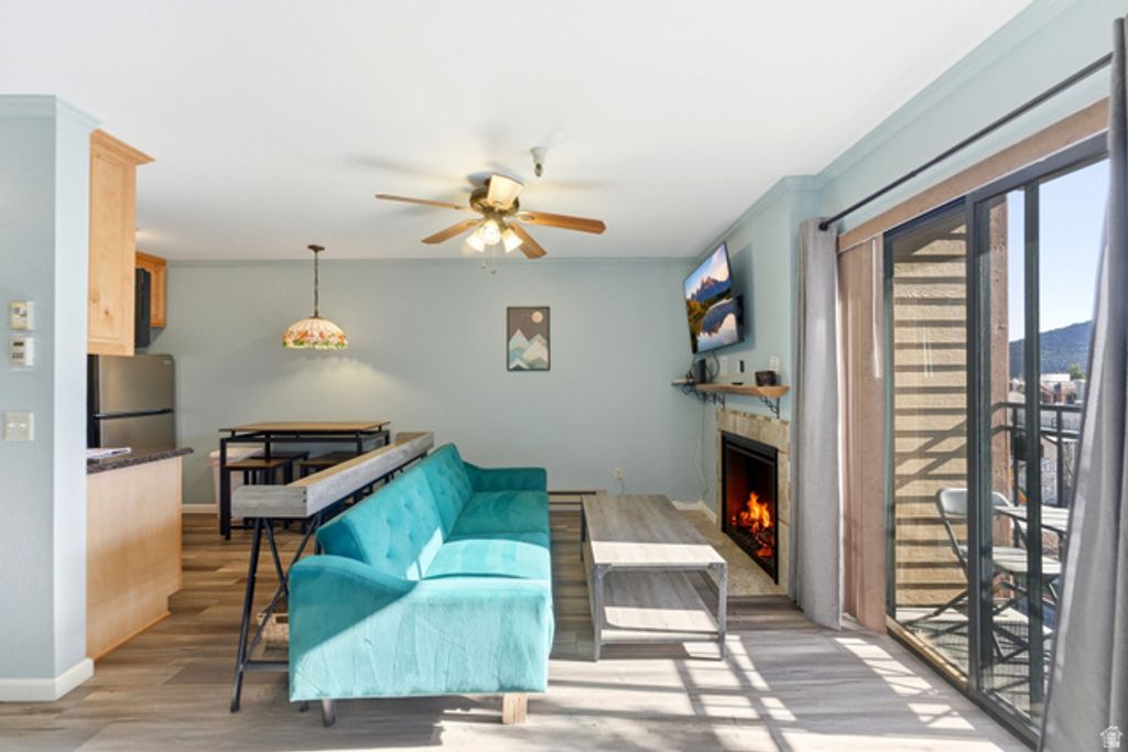Image 5 of property listing at 1940 PROSPECTOR AVE #423, Park City, UT 84060