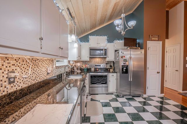 394 Stanley Drive, Ringgold, GA 30736