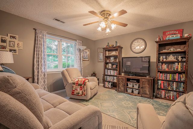 394 Stanley Drive, Ringgold, GA 30736