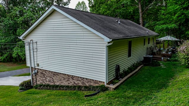 394 Stanley Drive, Ringgold, GA 30736