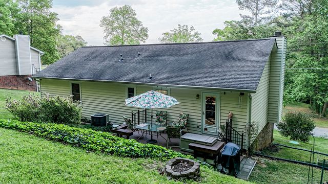 394 Stanley Drive, Ringgold, GA 30736