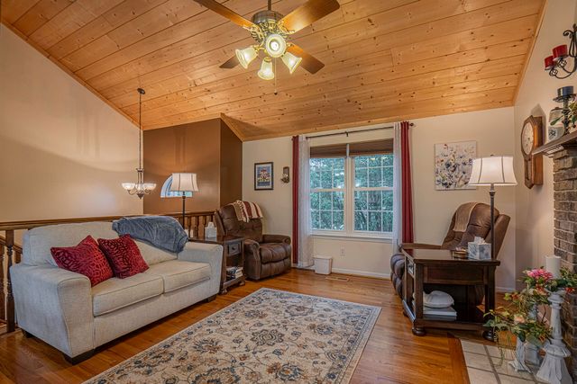 394 Stanley Drive, Ringgold, GA 30736
