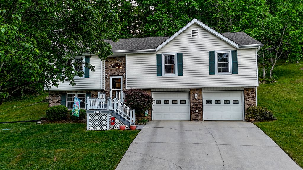 394 Stanley Drive, Ringgold, GA 30736