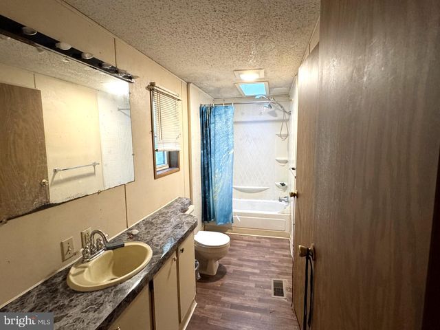 963 BRIDGE WAY, Quakertown, PA 18951