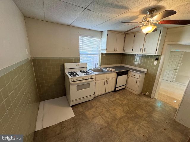 963 BRIDGE WAY, Quakertown, PA 18951