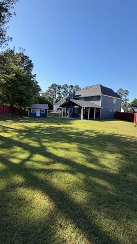 1800 Tuftstown Court, Snellville, GA 30078