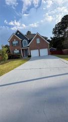 1800 Tuftstown Court, Snellville, GA 30078