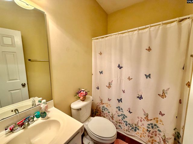 211 Gates Drive, Lexington, SC 29072