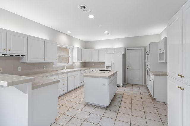 1019 Creek Run, Kerrville, TX 78028